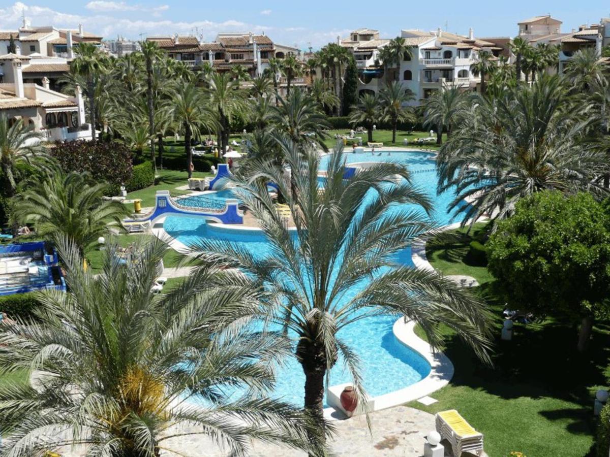 The Best House! Large Terrace Beach And Bars! Traveller Awards 2024-2025 تورّيفيِخا المظهر الخارجي الصورة